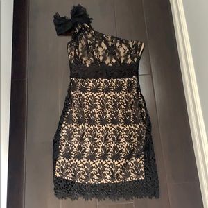 Rubber Ducky black Nude lace one shoulder dress S
